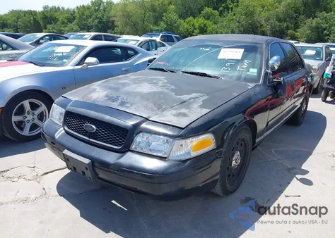 2010 Ford Crown Victoria Police Interceptor z USA, uszkodzony, nr VIN 2FABP7BV2AX139125